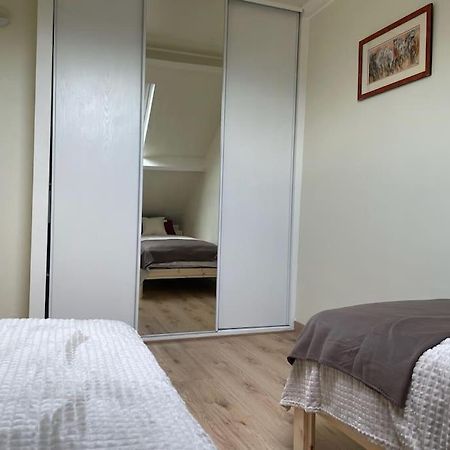 Tiny Paradise - 2 Bedrooms Apartment Montigny-sur-Loing Zewnętrze zdjęcie