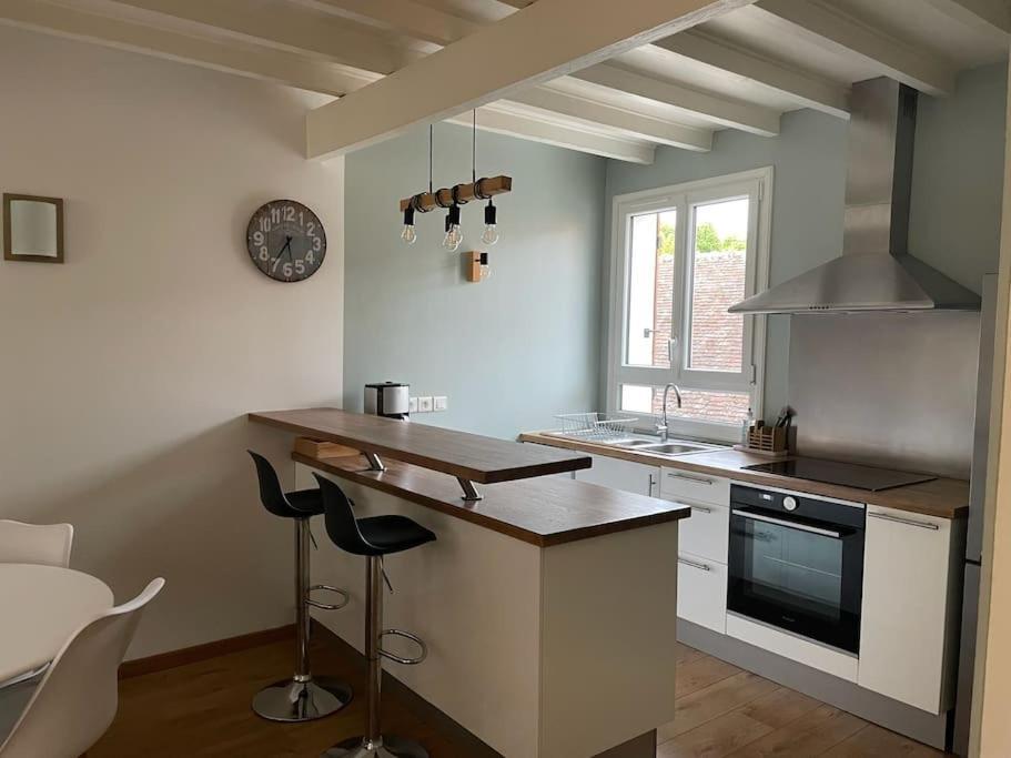 Tiny Paradise - 2 Bedrooms Apartment Montigny-sur-Loing Zewnętrze zdjęcie